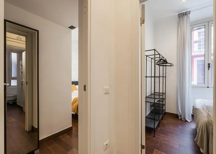 The Rent -cozy Two Bedroom Near Vatican Apartment *