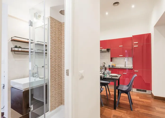 The Rent -cozy Two Bedroom Near Vatican Apartment